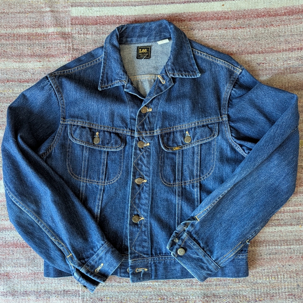 SOLD! True Vintage Lee Denim Jacket